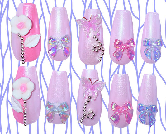 Pretty in Pink (med coffin)