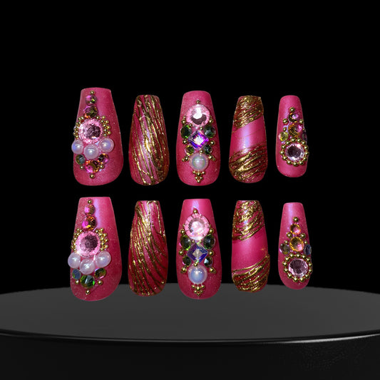 Pink and Gold (med coffin)