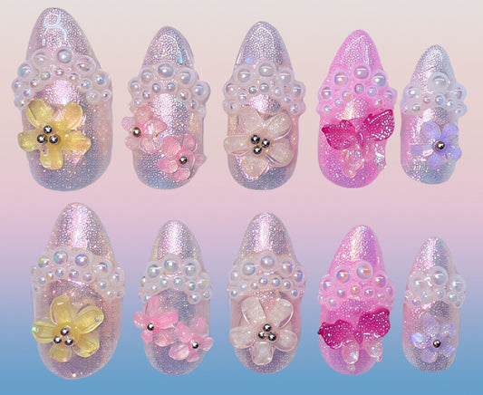 Beautiful Everything Nails (med almond)