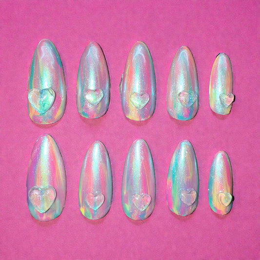 Aurora and hearts (med almond)