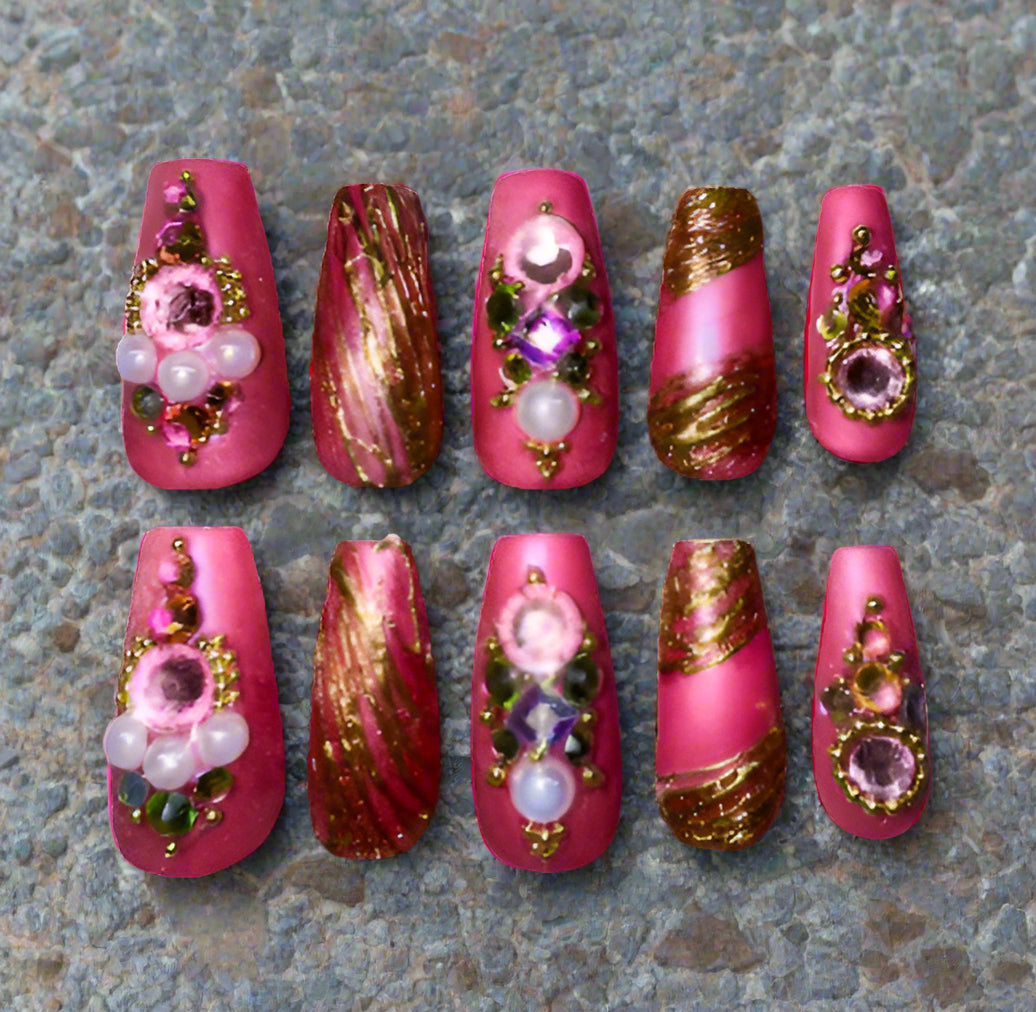 Pink and Gold (med coffin)